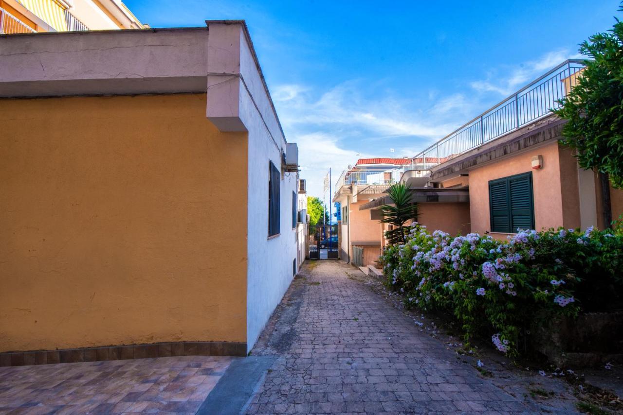 Hotel Domus Marti Formia Zewnętrze zdjęcie